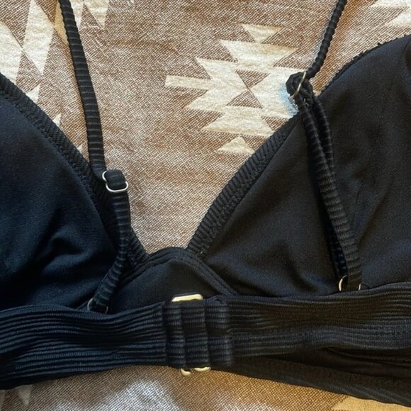 Old Navy black triangle bikini swim top - Picture 6 of 6